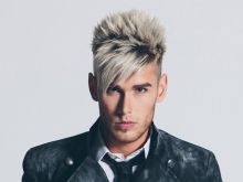 Colton Dixon