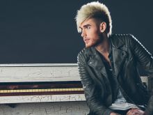 Colton Dixon