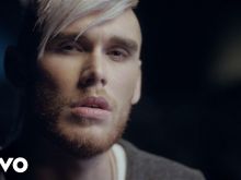 Colton Dixon