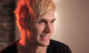 Colton Dixon