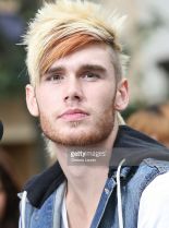 Colton Dixon