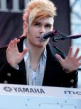 Colton Dixon