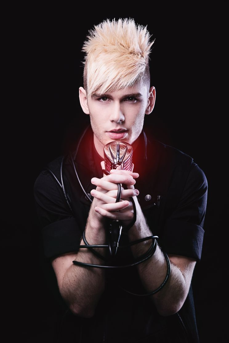 Colton Dixon