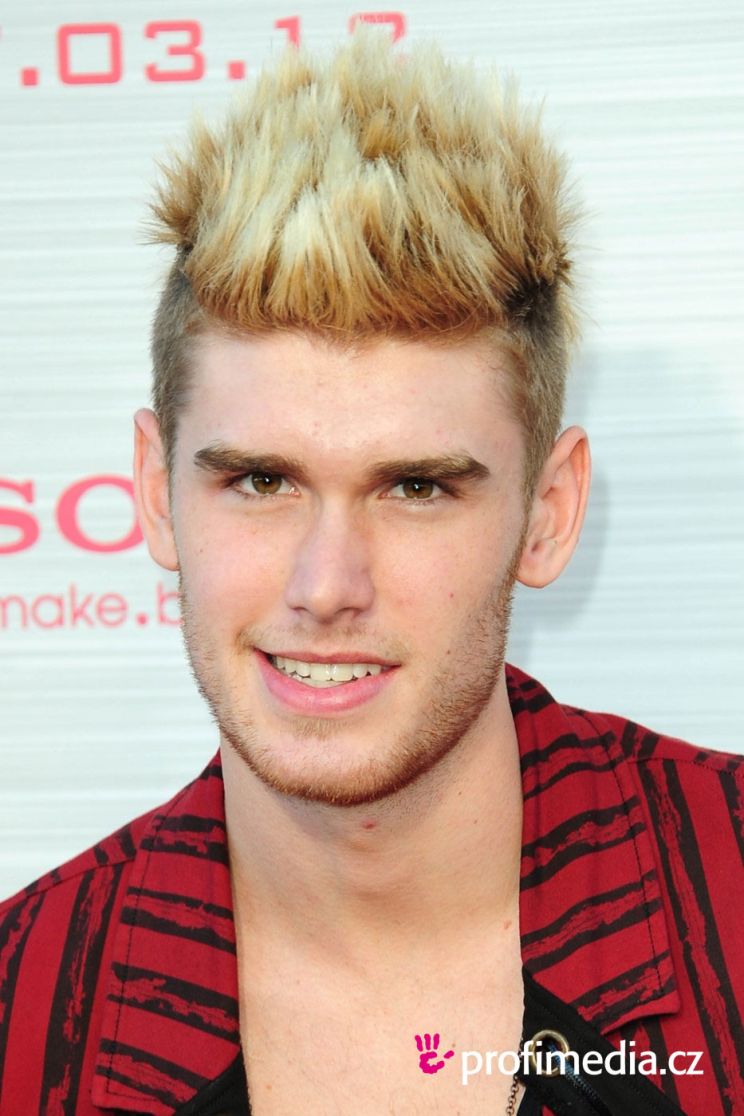 Colton Dixon