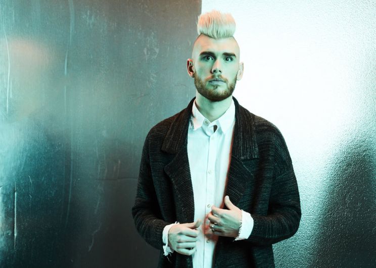 Colton Dixon