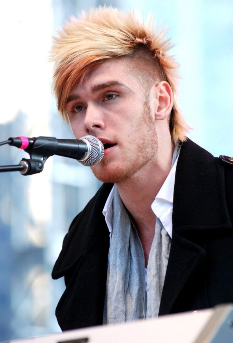 Colton Dixon