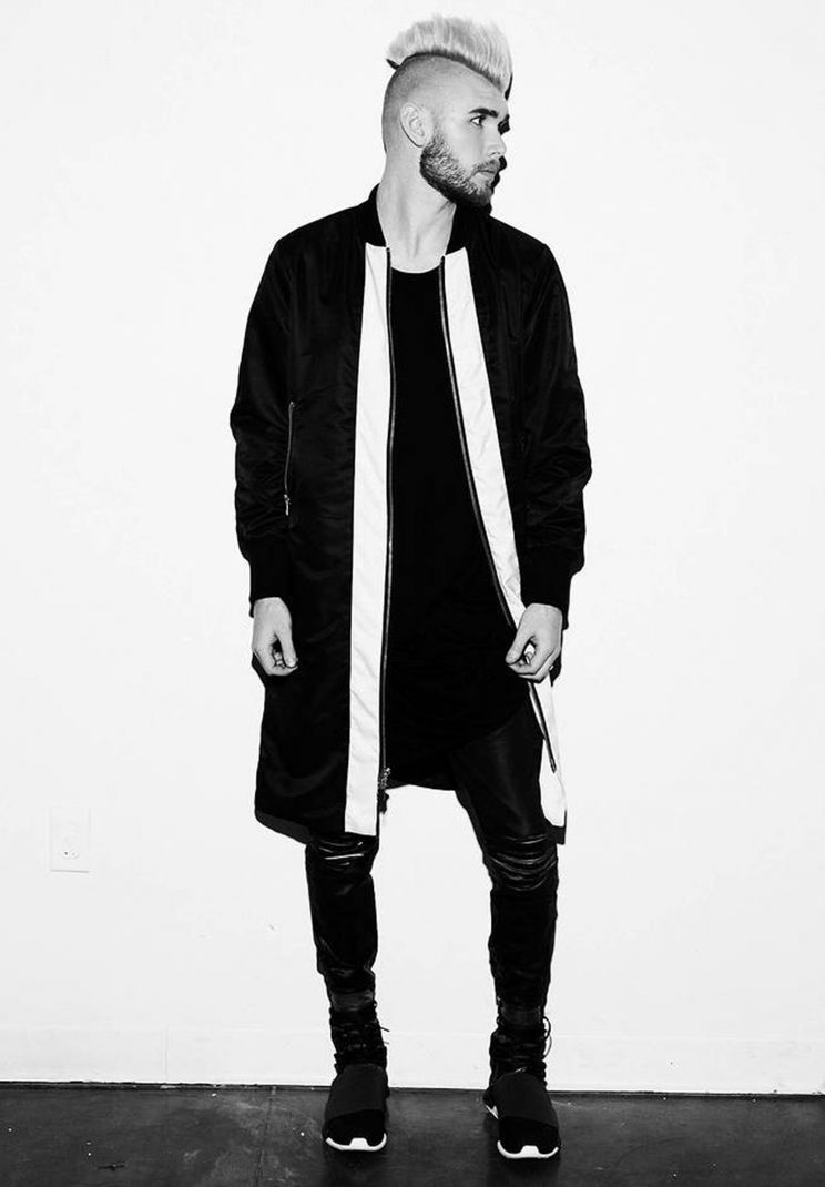 Colton Dixon