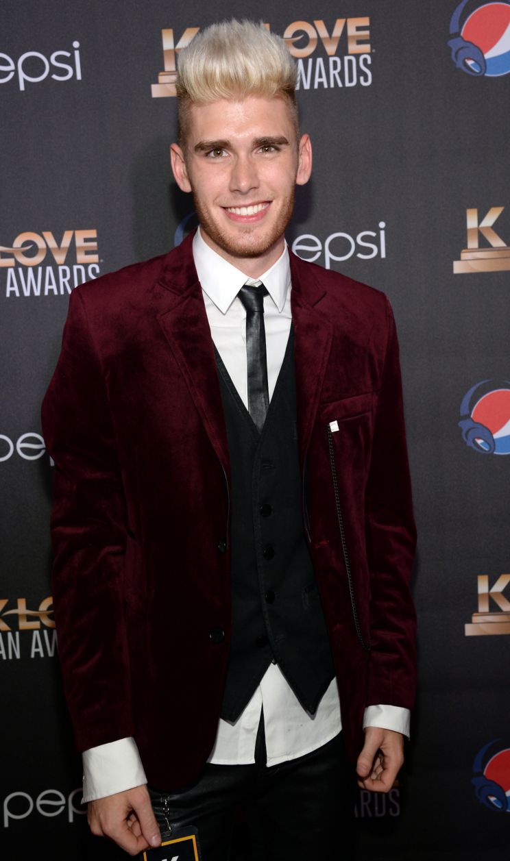 Colton Dixon