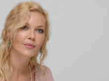 Connie Nielsen