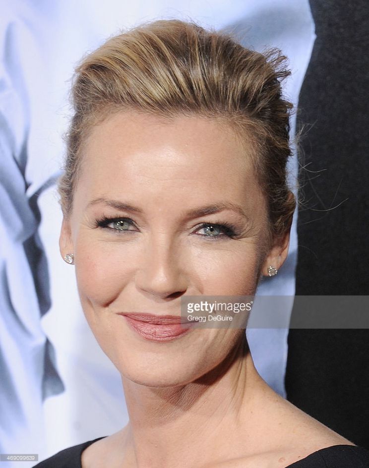 Connie Nielsen