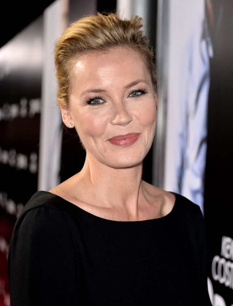 Connie Nielsen