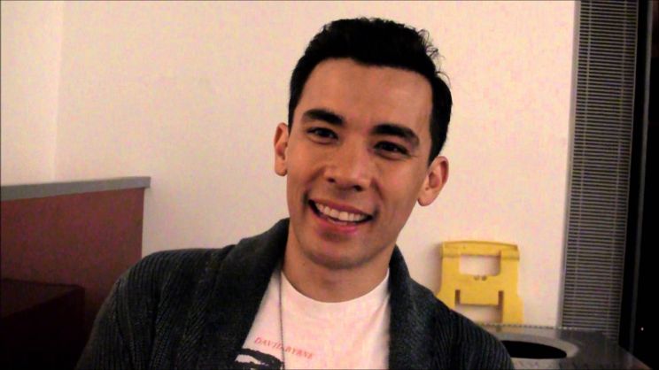 Conrad Ricamora
