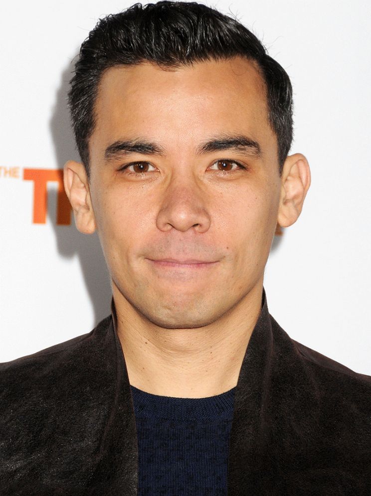 Conrad Ricamora