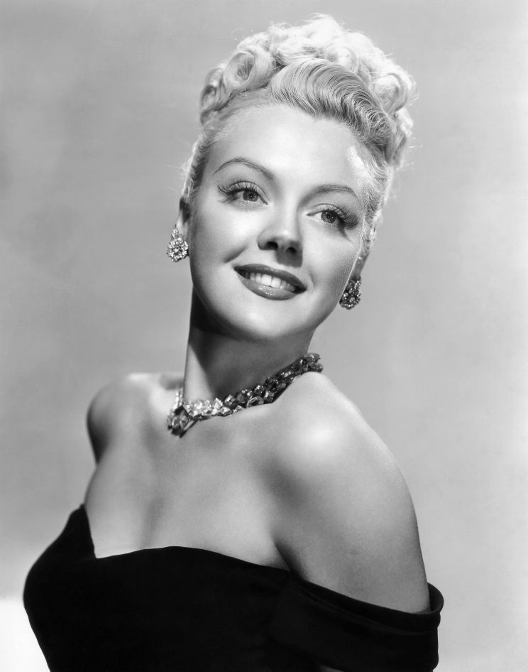 Cora Sue Collins