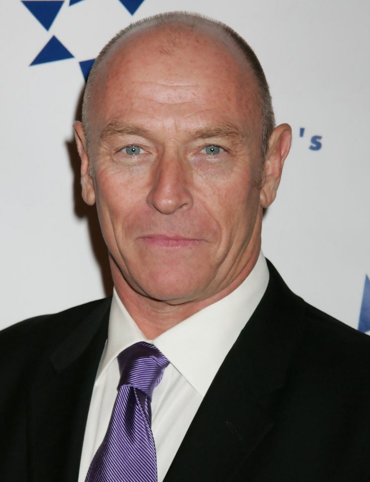 Corbin Bernsen