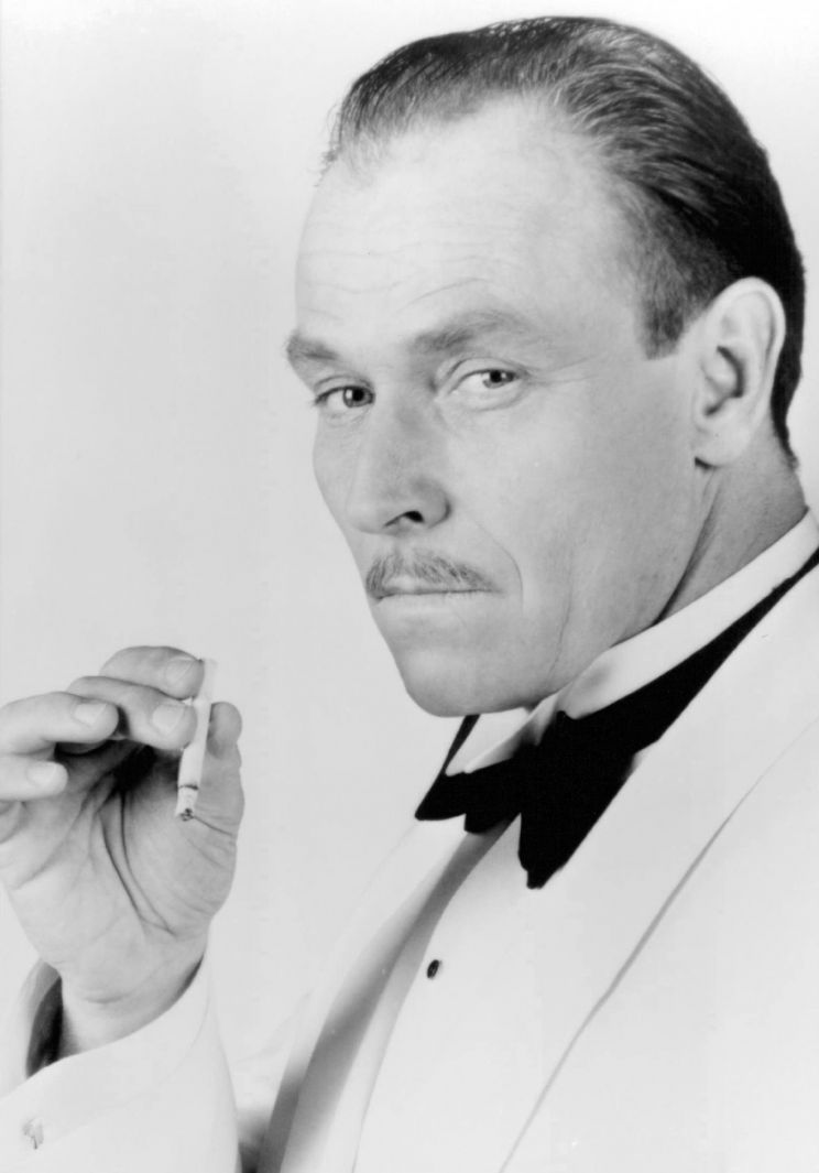 Corbin Bernsen