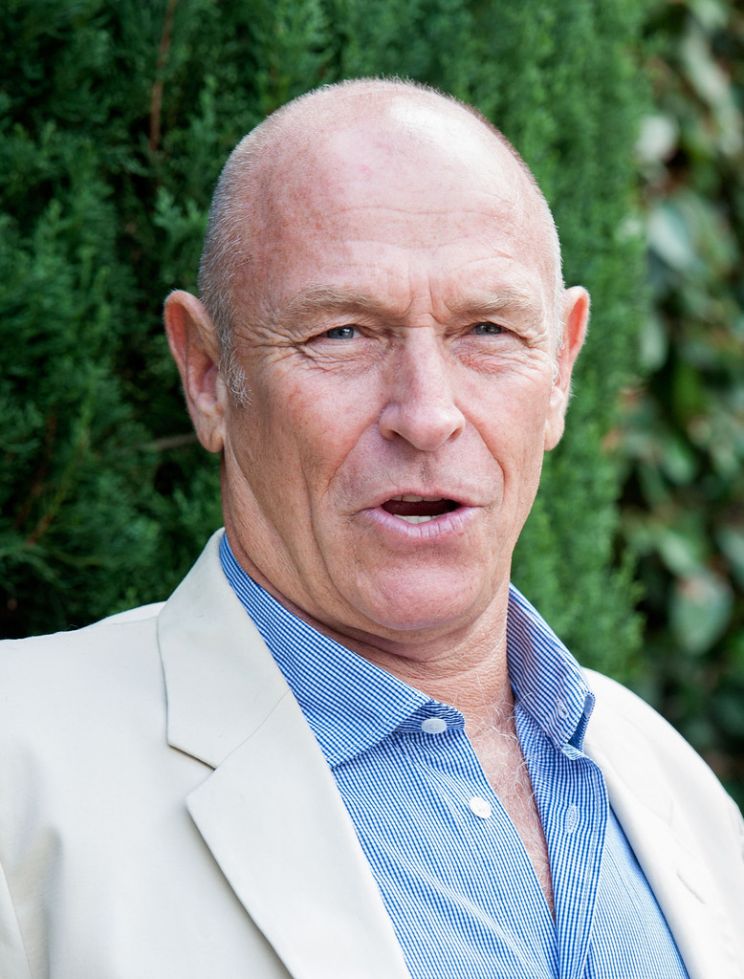 Corbin Bernsen