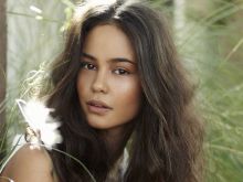 Courtney Eaton