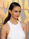 Courtney Eaton