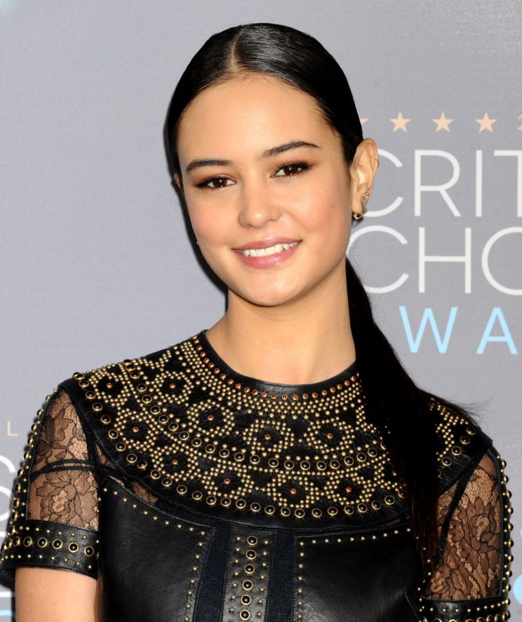 Courtney Eaton