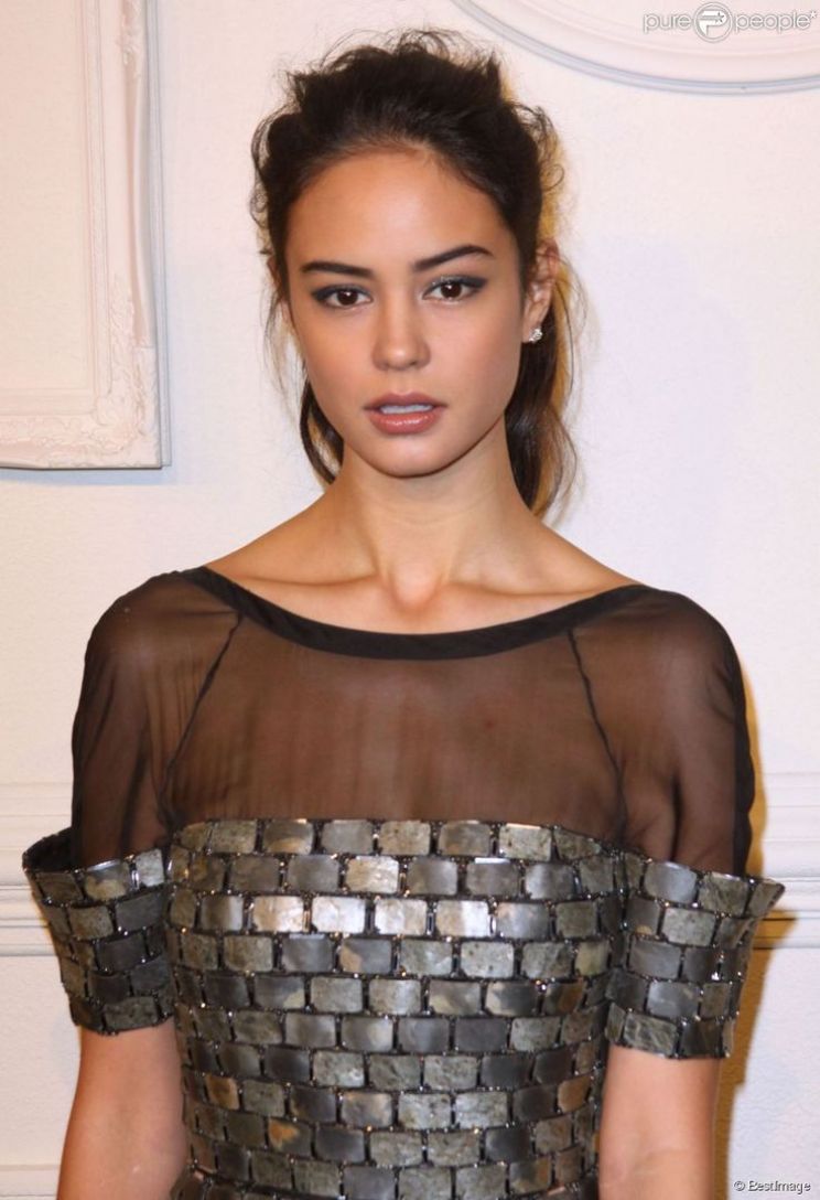 Courtney Eaton