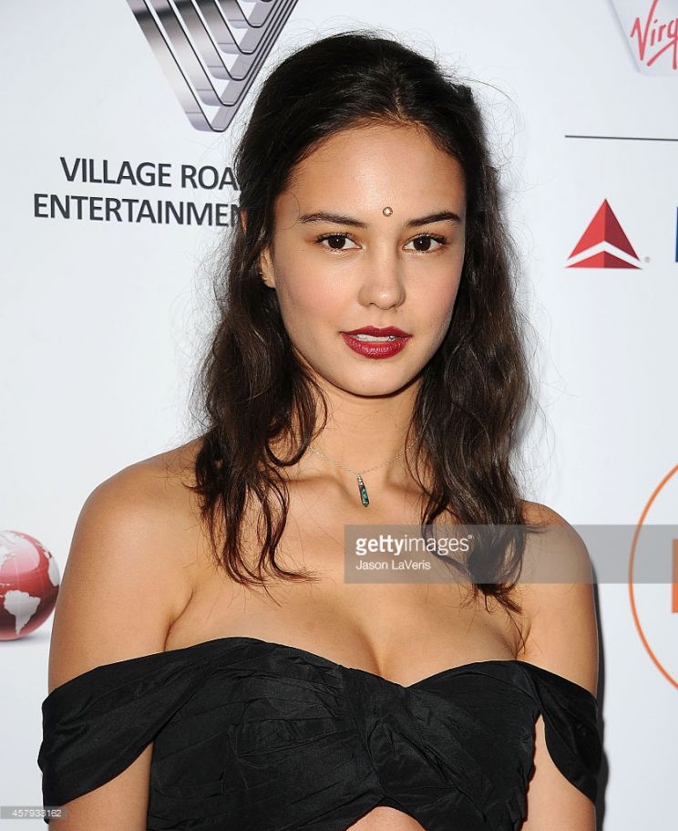 Courtney Eaton