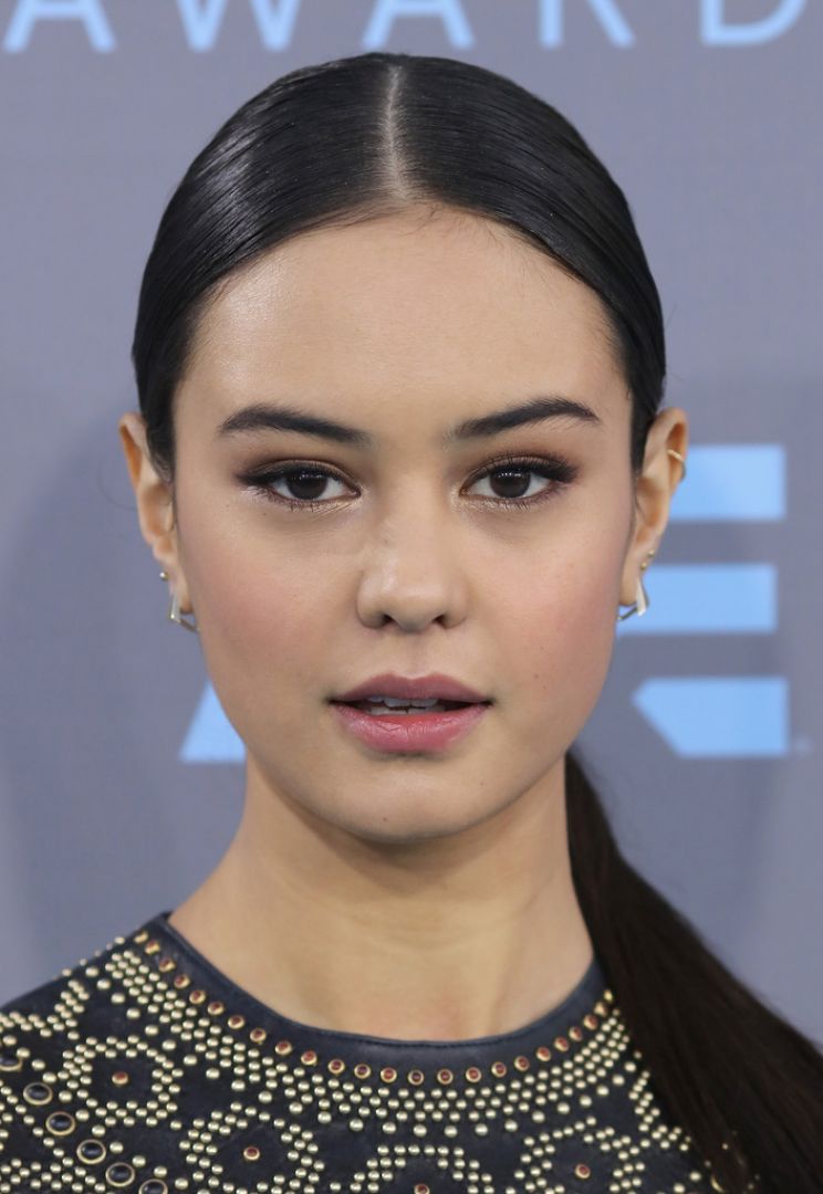 Courtney Eaton