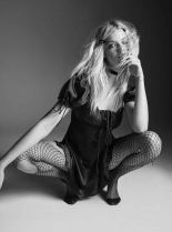 Courtney Love #242505 picture (Portrait Medium)