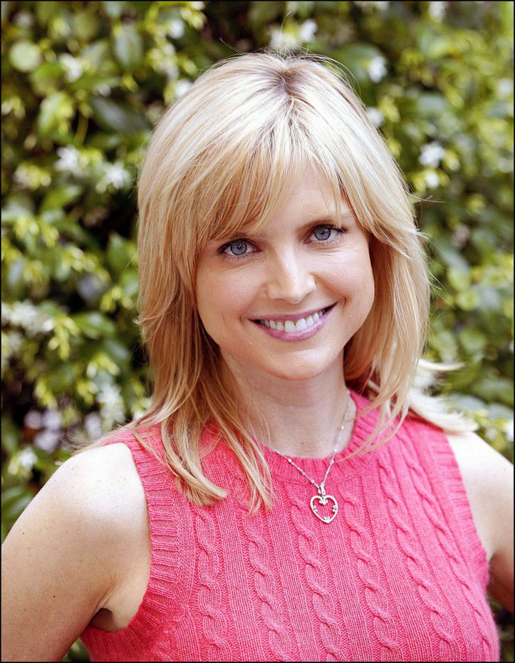 Pictures Of Courtney Thorne Smith