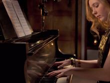 Cozi Zuehlsdorff photo