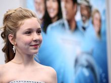 Cozi Zuehlsdorff photo