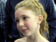 Cozi Zuehlsdorff photo