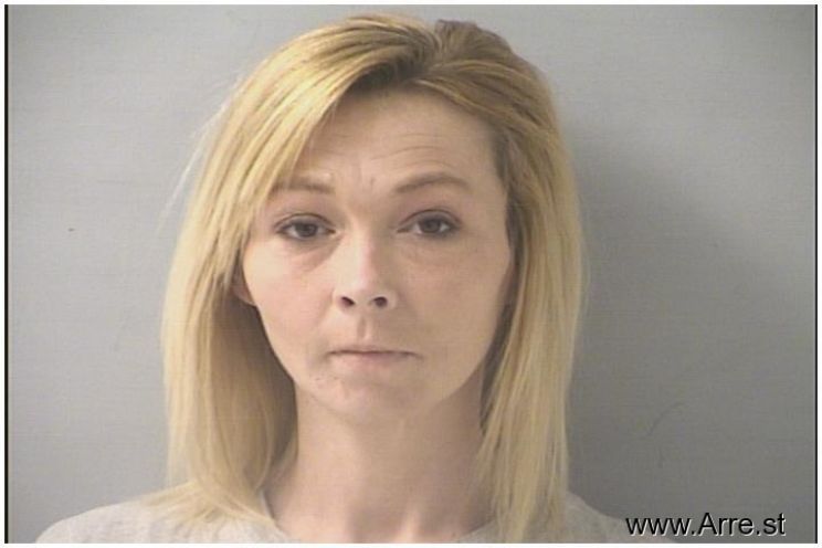 Cristy Lee