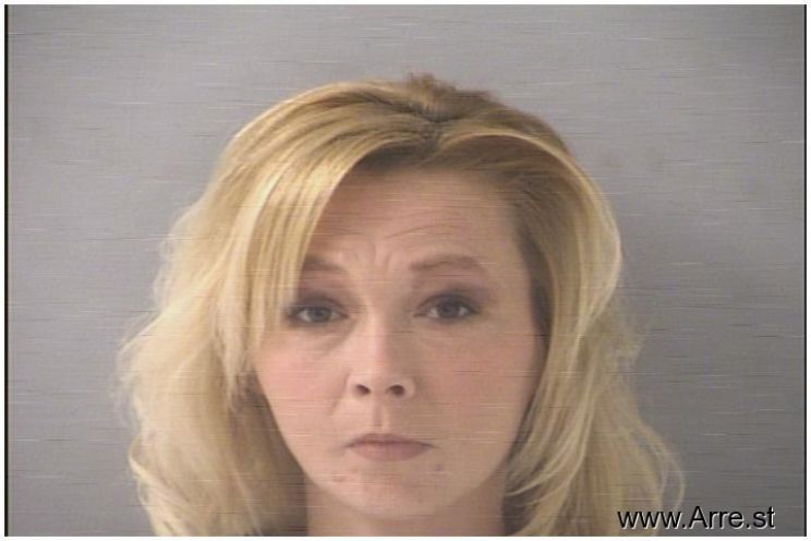 Cristy Lee