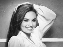 Crystal Gayle