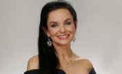 Crystal Gayle