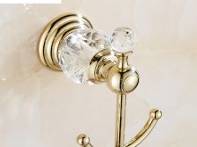 Crystal Hooks