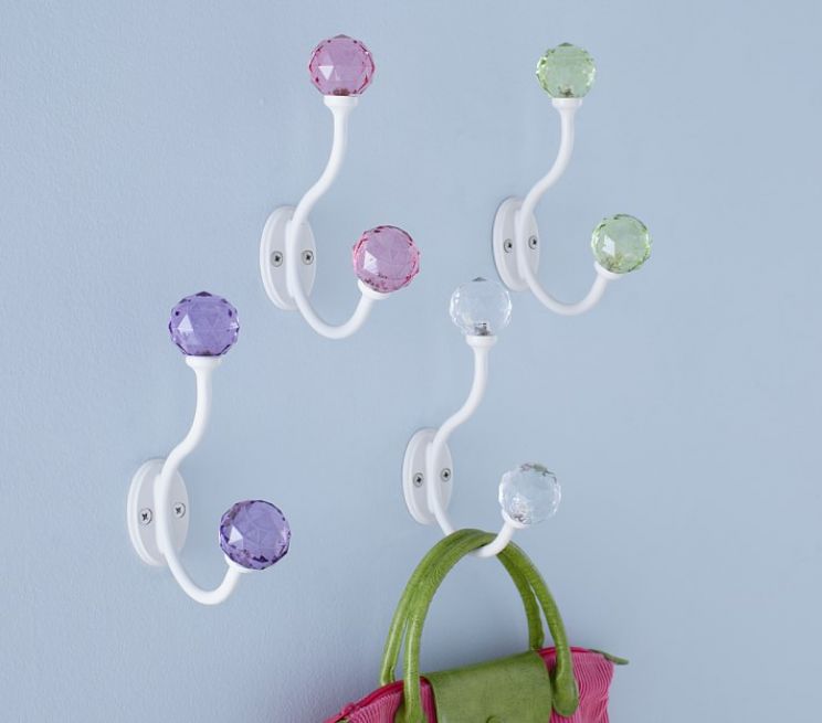 Crystal Hooks