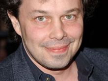 Curtis Armstrong