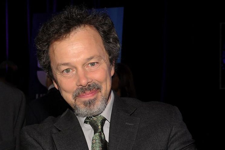 Curtis Armstrong