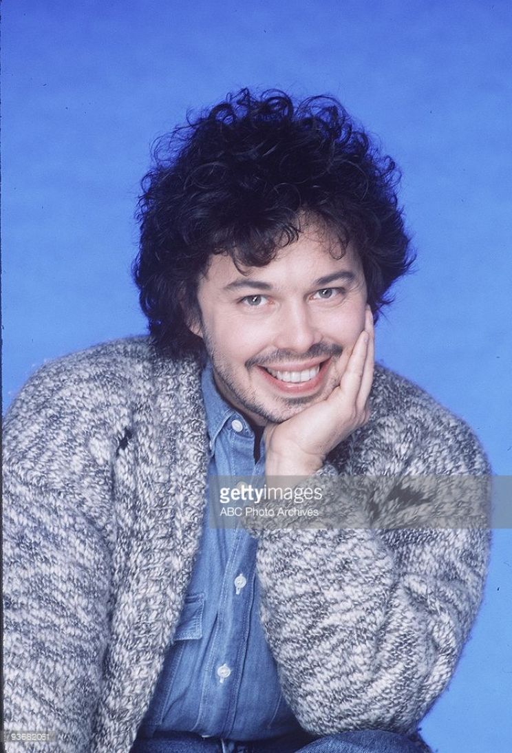 Curtis Armstrong