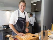 Curtis Stone