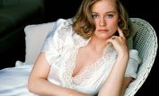 Cybill Shepherd