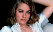 Cybill Shepherd