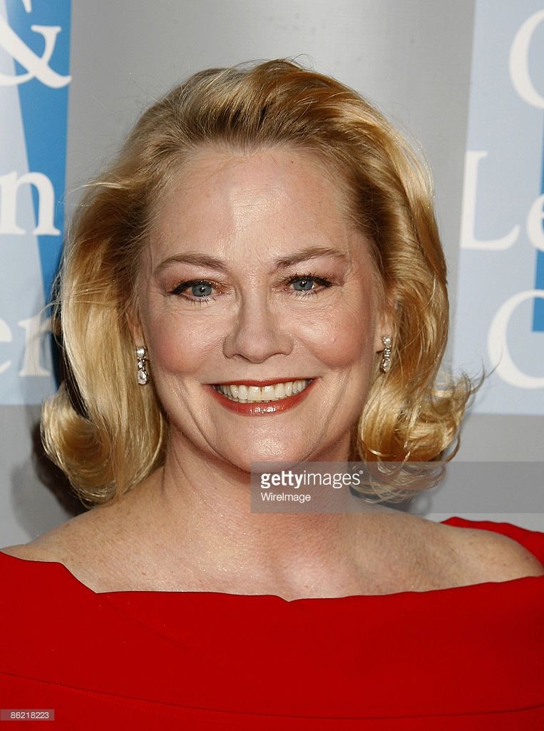 Pictures of Cybill Shepherd