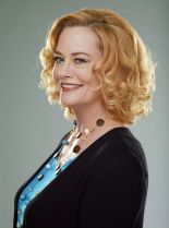 Cybill Shepherd photo