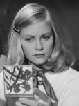 Cybill Shepherd