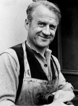 Cyril Cusack