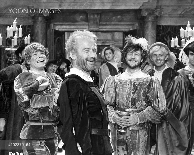 Cyril Cusack