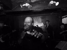 D.V. DeVincentis